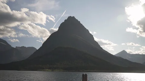 Cloudy Afternoon Time-lapse of Grinnell Point at Many Glacier, HD 動画素材 129608405
