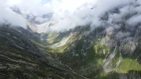 Cloudy Alps Stock-Footage 205807730