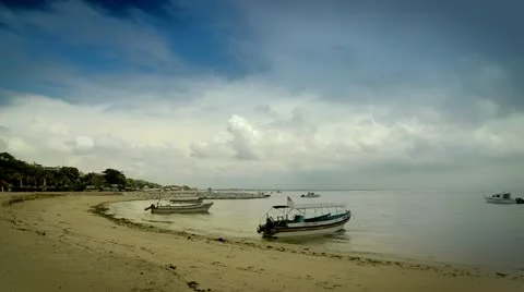 Cloudy bay Stock Footage 22272192