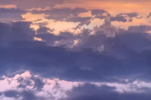 The cloudy beautiful sky with the light shining from the sun. Stock Photos