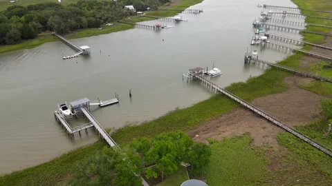 Cloudy Day Drone Tour: Capturing Wild Dunes Resort in Late May Video stock 242721262