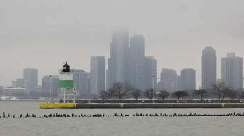 Cloudy Day over Chicago's Breakwater Lighthouse Video stock 63102080