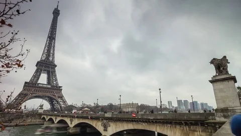 Cloudy day paris jena bridge eiffel tower panorama 4k time lapse france Stock Footage 74690854