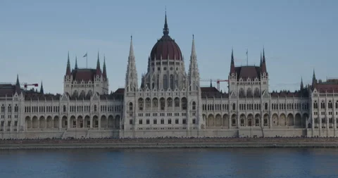 Cloudy day scene with Danube river in Budapest 4K video 動画素材 262013902