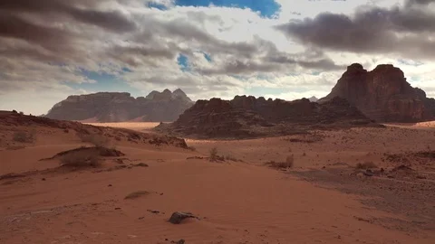 Cloudy day in Wadi Rum desert Video stock 83446914