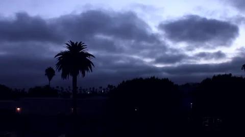 Cloudy dusk evening over Hollywood Stockbeeldmateriaal 43915716