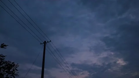 Cloudy evening sky Stock Footage 157763596