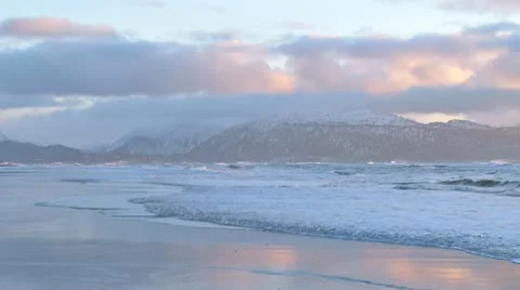 Cloudy Evening Waves on Alaskan Beach at Low Tide Stock-Footage 10593294