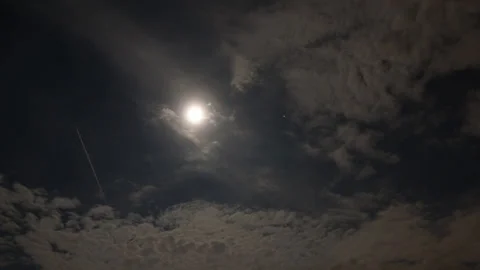 Cloudy full moon night sky timelapse Stock Footage 233265003