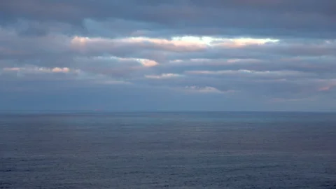 Cloudy horizon over ocean Stock Footage 322736346