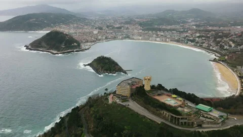 Cloudy Hyperlapse in San Sebastian - Donostia Video stock 150618559