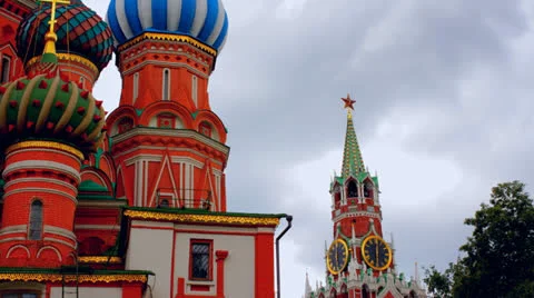 Cloudy Moscow kremlin time lapse Stock Footage 26090040