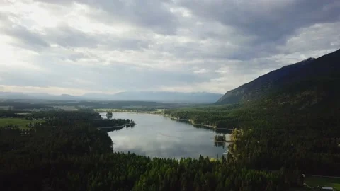 Cloudy Mountain Lake  Video stock 134427320