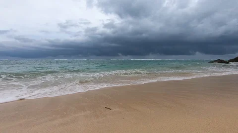 Cloudy ocean beach Stock Footage 107266808