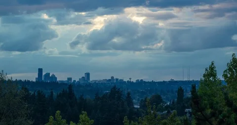 Cloudy Seattle Skyline. Video stock 95006909