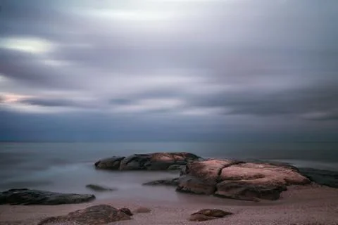 Cloudy sky over the beach Stock-Fotos