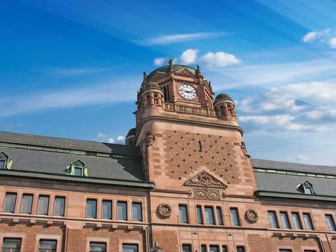 Cloudy Sky over Post Office Building in Stockholm Cloudy Sky over Post Off... Fotos de archivo
