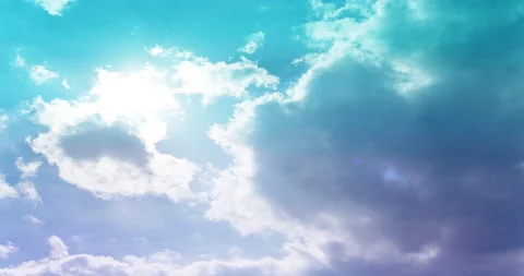 Cloudy sky with sun rays in 4K time lapse. 스톡 동영상 237743392
