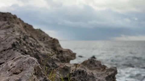 Cloudy sky video clip. Cloud over the sea dramatic video. 4k seascape horiz.. Stock Footage 303414227