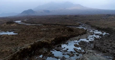 Cloudy Sligachan Video stock 108278472
