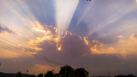 CLOUDY SUN RAYS  IN INDIA Stock-Fotos