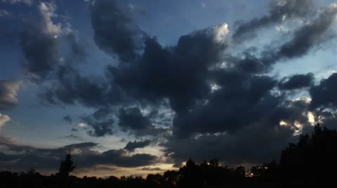 Cloudy sunset Video stock 1159887