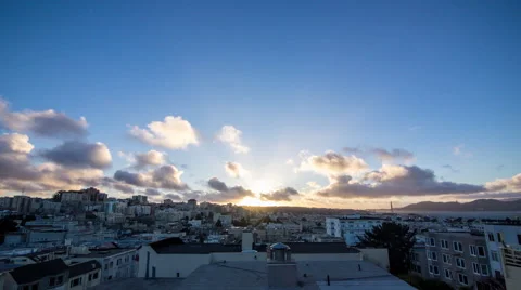 Cloudy Sunset on Golden hour over San Francisco 動画素材 48911405