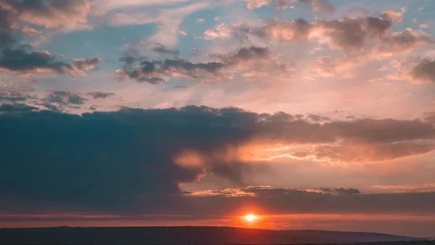 Cloudy Sunset On Sea Time Laps 4K. Stock Footage 105169629