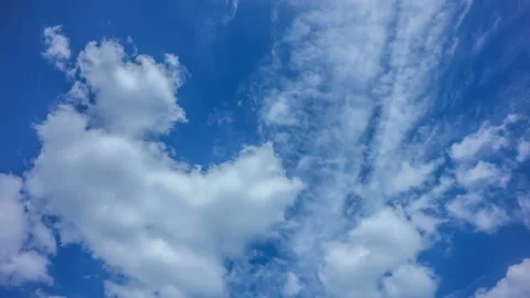 Cloudy time lapse Cumulus Cloud Billows Time Lapse, video loop Stock Footage 105325077