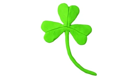 Clover. St. Patrick's day. Alpha matte. 4K Stock Footage 72620394