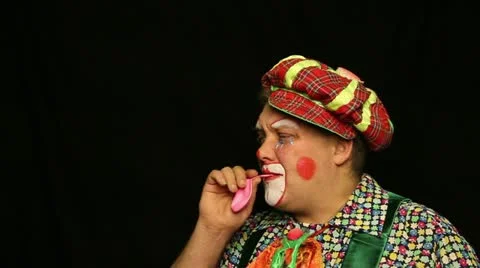 Clown balloon inflates Stock Footage 18158742