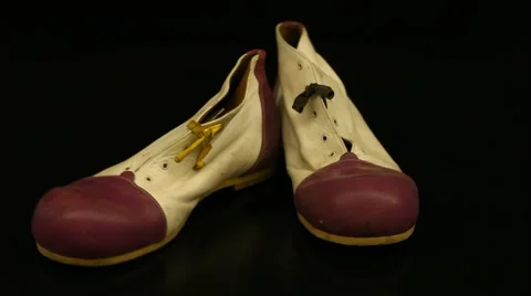 Clown boots rotate Video stock 46451122