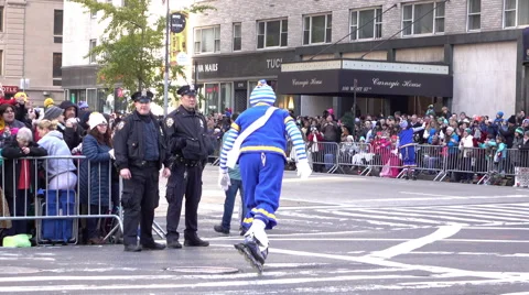 Clowns entertaining Macys crowd in parade 2015 4k Stock Footage 57828184