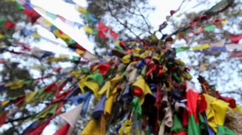 Clump of prayer flags wrack focus Stock Footage 65776504