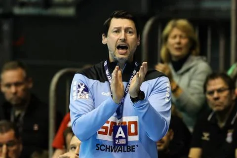  Co-Trainer Anel Mahmutefendic (VfL Gummersbach) - Handball Bundesliga Sai... Stock Photos