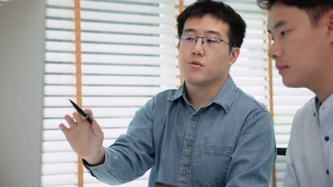 Coaching Mentoring on the job training reskill upskill employee program 動画素材 260434164