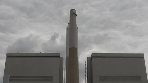 Coal fired electrical power plant generating station being demolished 库存影片 153834938