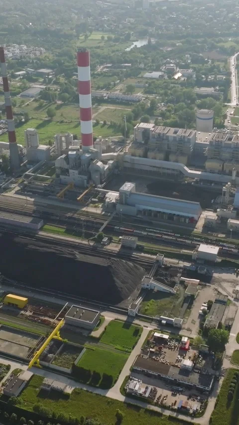 Coal fired power plant. Vertical video Stock Footage 346521832