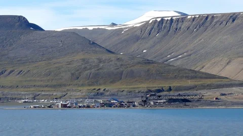 Coal harbor in longyearbyen,svalbard 動画素材 79500933
