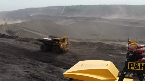 Coal mine excavators coal loading Stock-Footage 43049062