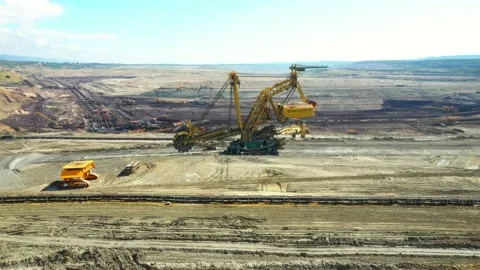 Coal mining in open cast mine. Stock Footage 159992320