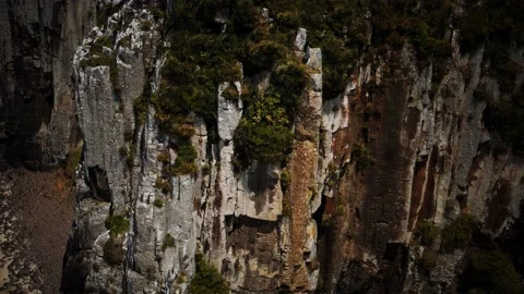 The coast of the Atlantic ocean with rocky cliff Video stock 135890525