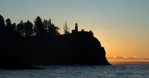 Coast light house time lapse sun rise Video stock 165243610