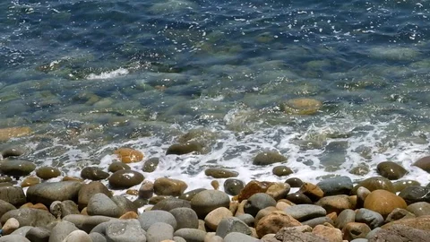 Coast With Round Stones Like Eggs 動画素材 90484736