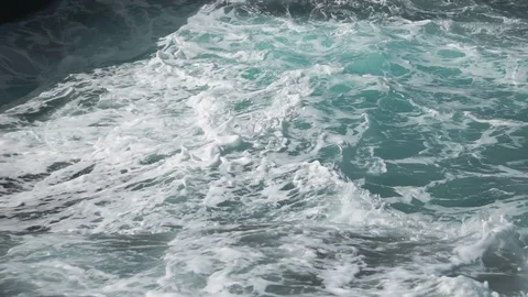 Coast Waves Видео 121858429