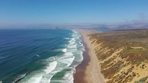 Coastal aerial view of Monte de Oro state beach in Central California Stock Footage 150724057
