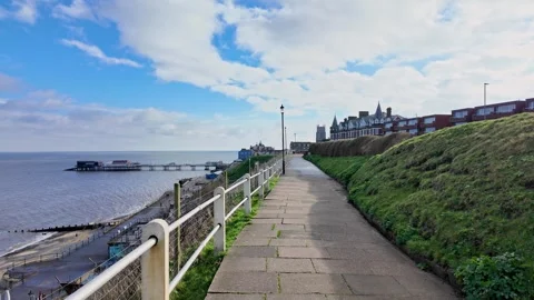 Coastal footpath overlooking the beach Stock-Footage 264951176
