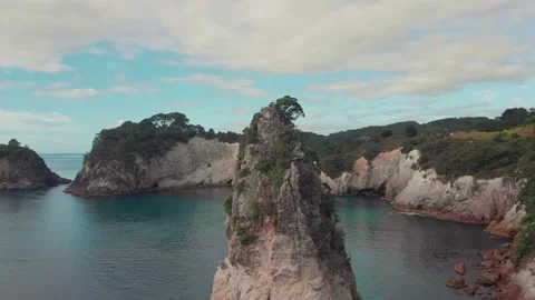 Coastline around Hahei, Coromandel, New Zealand 스톡 동영상 152425389