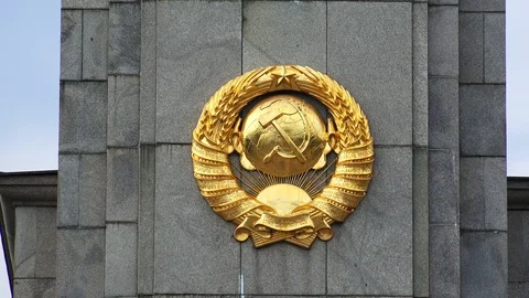 Coat of arms of the Soviet Union. 4K. 스톡 동영상 108643140
