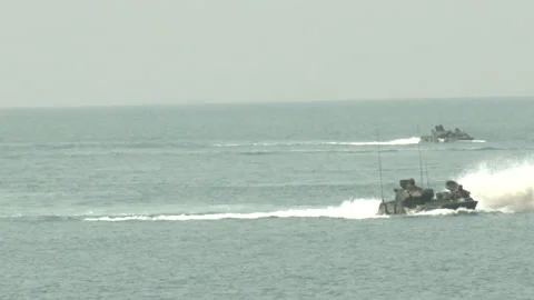 Cobra Gold Amphibious Assault Exercise - Boats Approach Beach with Smoke 動画素材 239606983